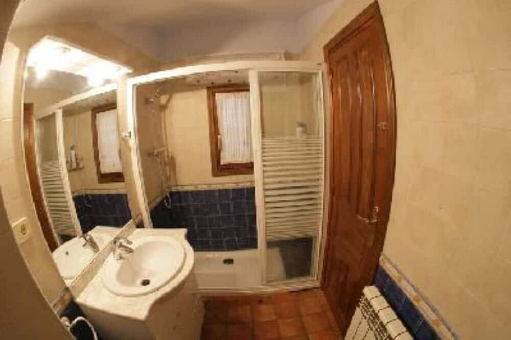 Asque: Appartement in Boerderij in Colungo, Aragonese Pyrenees