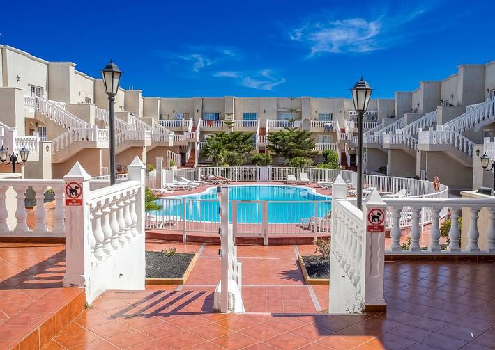 Apartment for 2 people, with pool and balcony in Caleta de Fuste