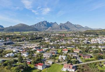 Ferienwohnung für 6 Personen, mit Balkon und Ausblick in Leknes