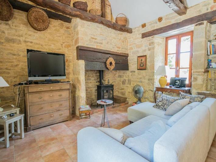 Location de vacances pour 6 personnes, avec piscine ainsi que jardin et terrasse, animaux acceptés à Lavercantière - 3