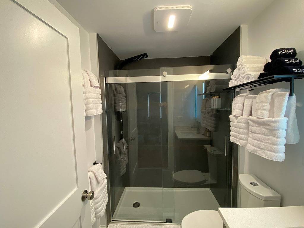 Ganze Wohnung, Downtown Salem - Park & Play Modern 3 Bedroom in Salem (MA), Essex County (MA)