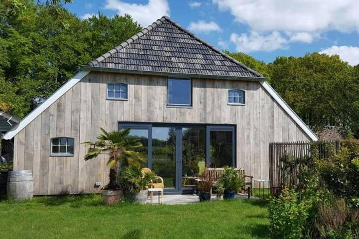 Ferienhaus für 4 Personen, mit Terrasse und Garten sowie Ausblick