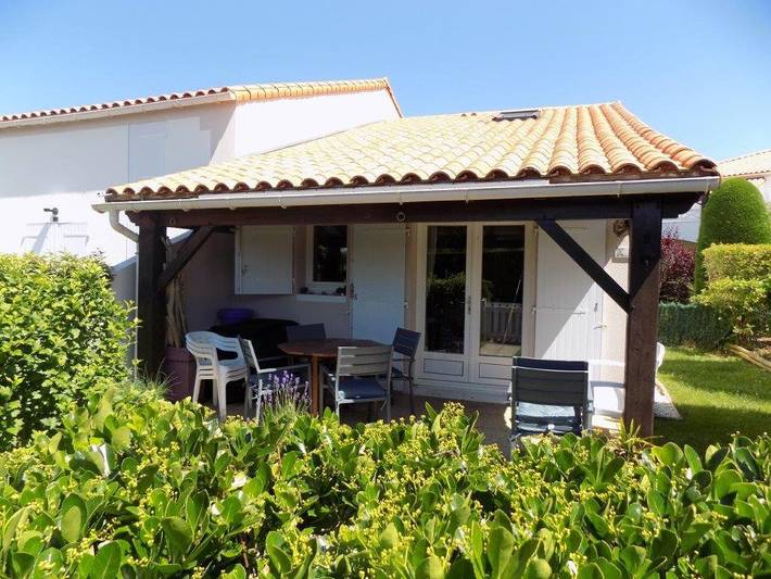 Ferienwohnung für 4 Personen, mit Pool und Garten - 1