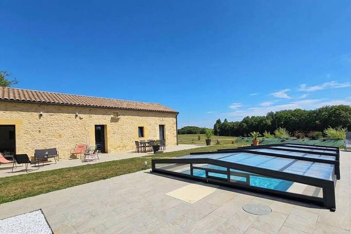 Gîte pour 4 personnes, avec jardin