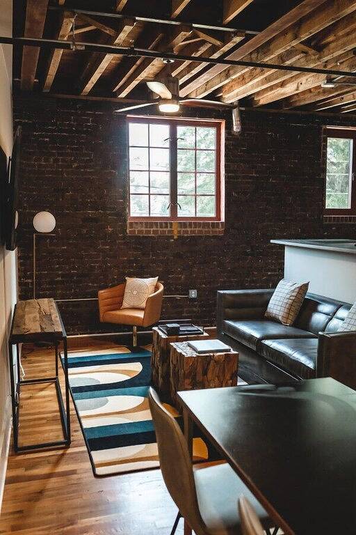 Ganze Wohnung, 2 Bedroom Suite Yadkin Valley • Shopping, Entertainment, Restaurants, Vineyards in Elkin, Surry County