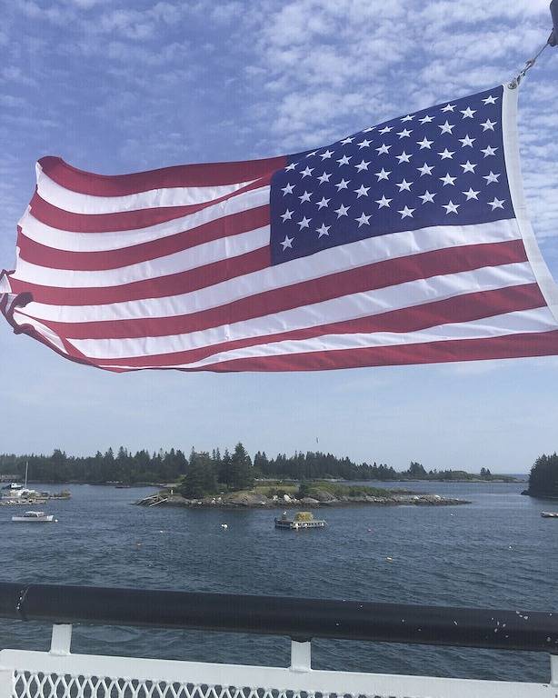 Vacation rental for 6 people, with balcony in Camden (ME)