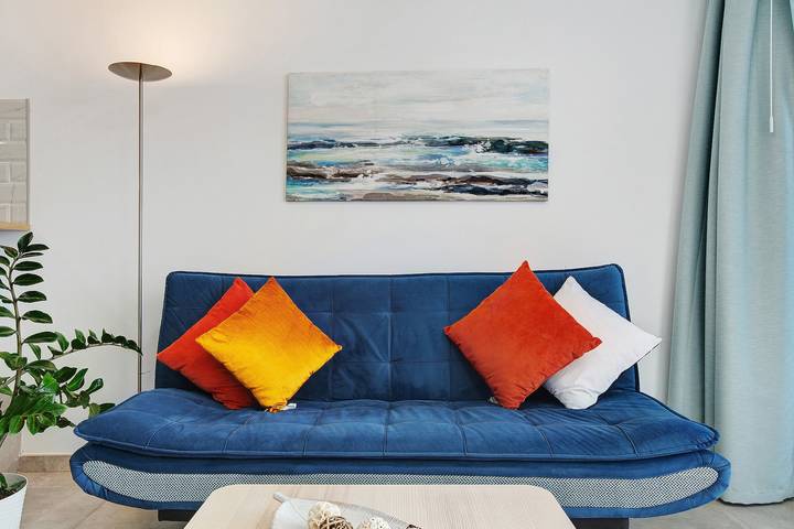Hel lägenhet, Apartment 'Jose' with Sea View, Pool & Wi-Fi in Maspalomas, San Bartolomé de Tirajana