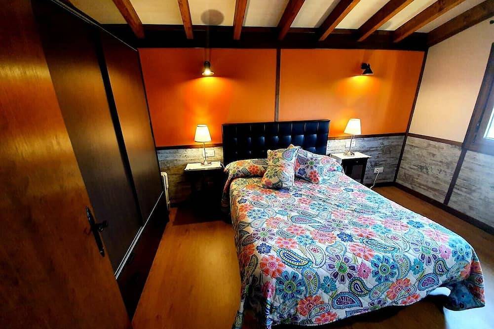 Onzapera home beach/terrace/gard in Santillana del Mar, Costa cantabrica