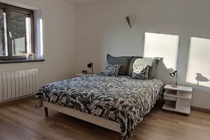 Gîte pour 8 personnes, avec jardin à Fraize - 2