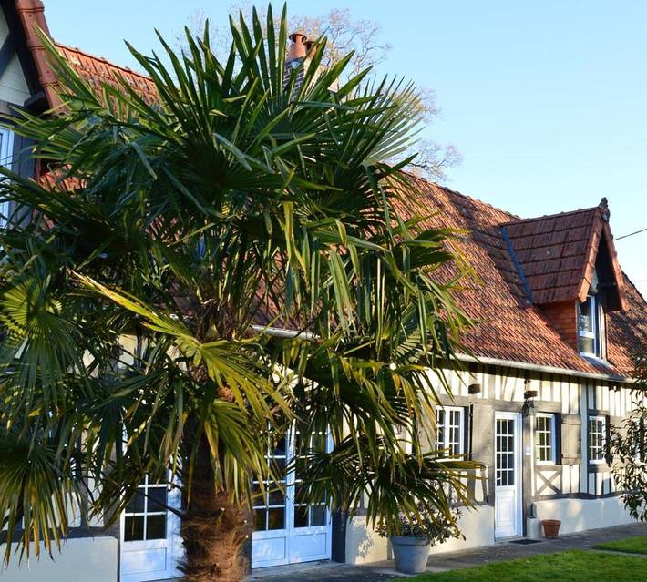 Location de vacances pour 4 personnes, avec jardin à Ouville-la-Rivière