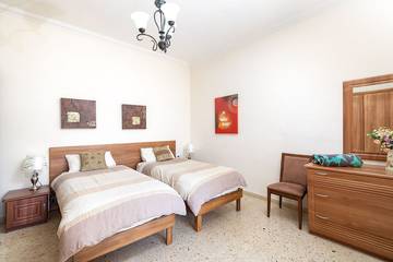 Villa for 16 People in Mellieha, Malta Island, Photo 3