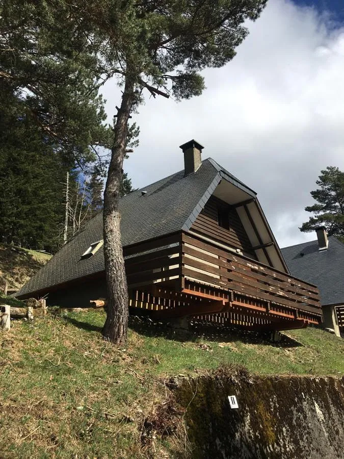 Chalet pour 4 personnes, avec balcon et vue - 1
