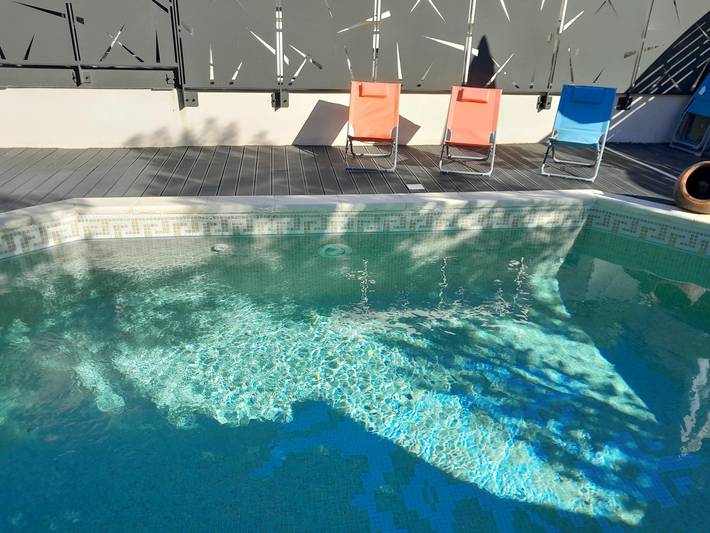 Gîte pour 6 personnes, avec terrasse ainsi que jardin et piscine à Capestang - 3