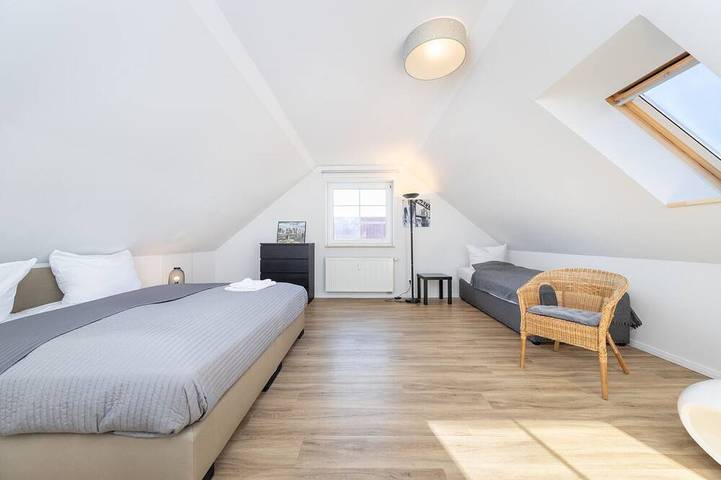 Ferienwohnung für 6 Personen, mit Terrasse und Garten in Hohe Düne (Warnemünde) - 4