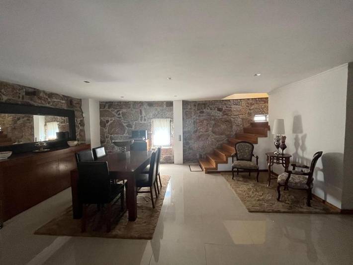 Location de vacances pour 6 personnes, avec jardin ainsi que piscine et vue à Lousada - 2