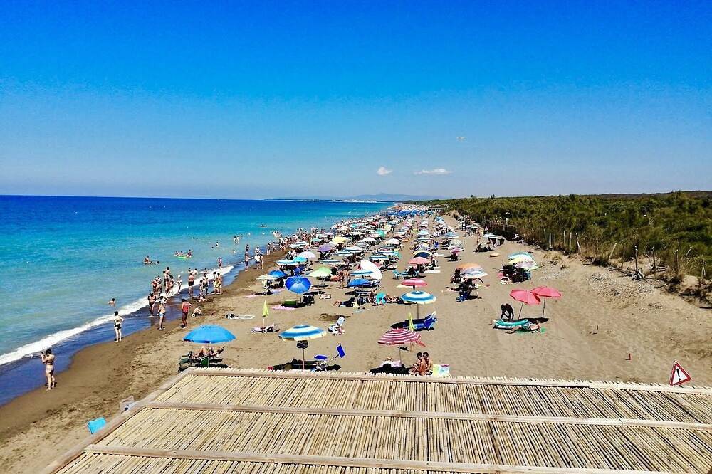 Apartamento entero, Apartamento junto al mar - Toscana - Marina di Bibbona Riviera degli Etruschi in Marina di Bibbona, Bibbona