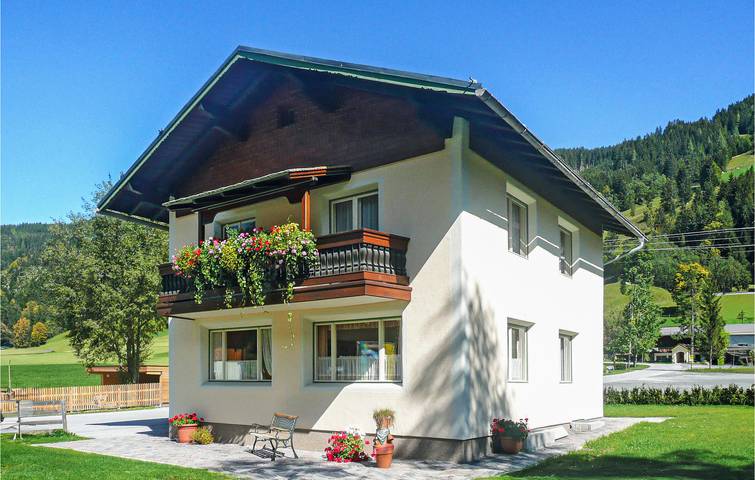 Ferienhaus für 12 Personen, mit Garten und Terrasse, kinderfreundlich im Salzburger Land - 4