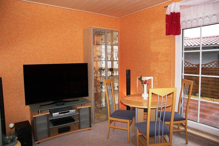 Ferienwohnung für 4 Personen, mit Garten und Terrasse in Hohendorf (bei Wolgast)
