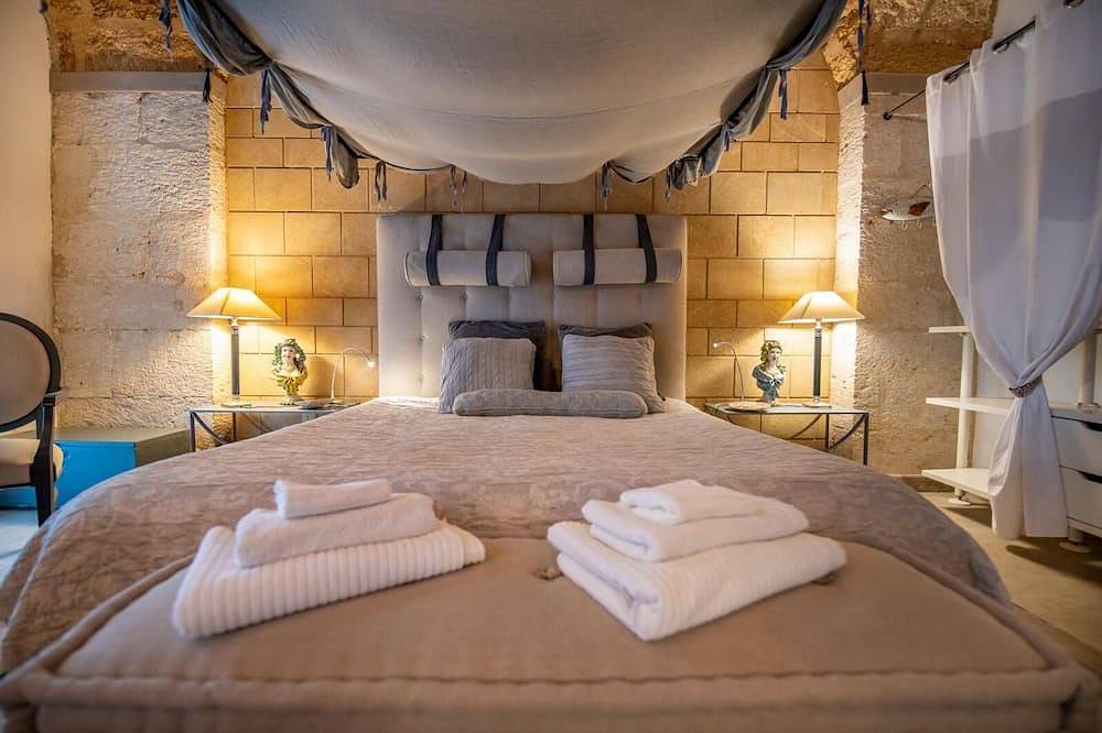 Ganze Wohnung, Suita in Palazzo Blanco vista mare con Terrazza in Syrakus, Syrakus Provinz