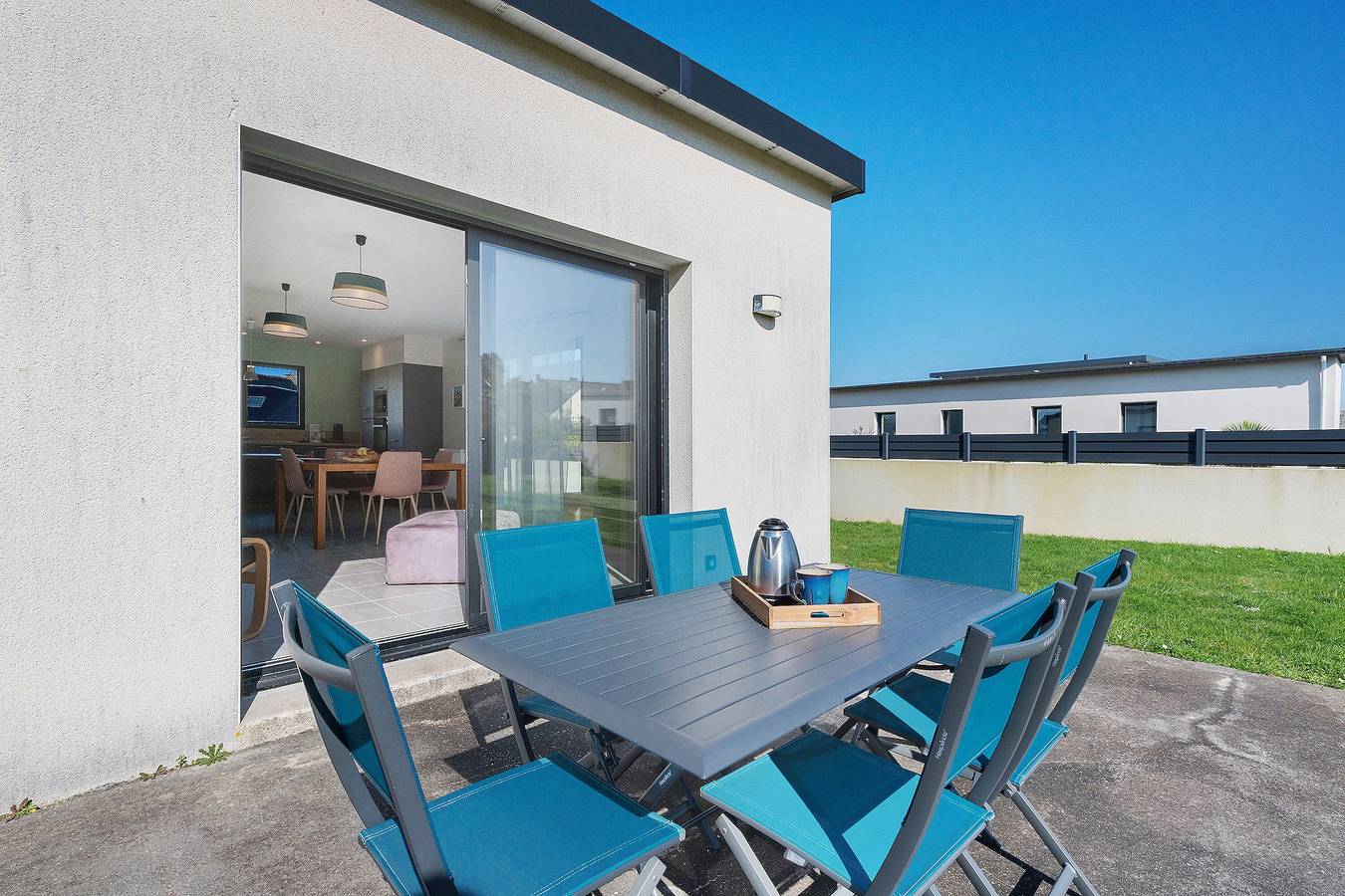 Holiday Home Ty Cath – By the Sea, Terrace, Garden and Wi-Fi in Guissény, Brest region
