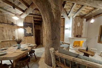Gîte pour 6 personnes, avec terrasse ainsi que jardin et jacuzzi à Crouy-sur-Cosson