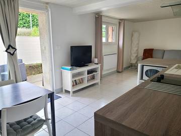 Gîte pour 4 personnes, avec terrasse à La Chaussée-Saint-Victor