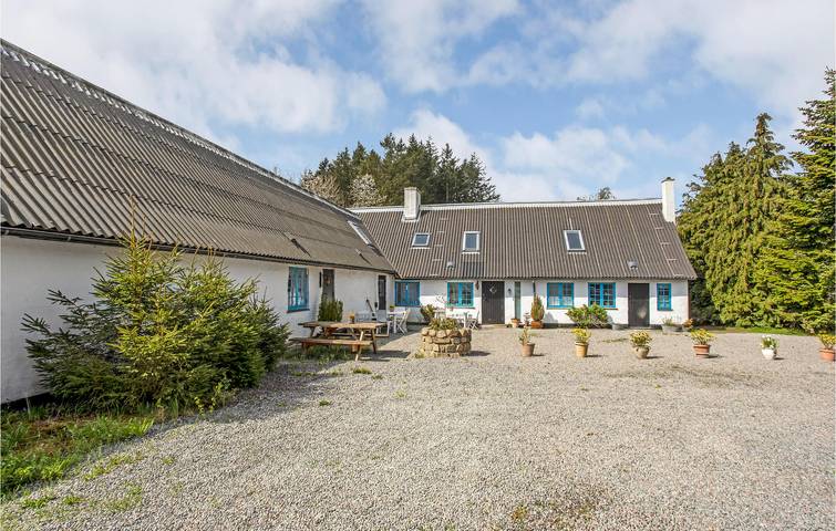 Ferienwohnung für 4 Personen, mit Terrasse und Garten - 1