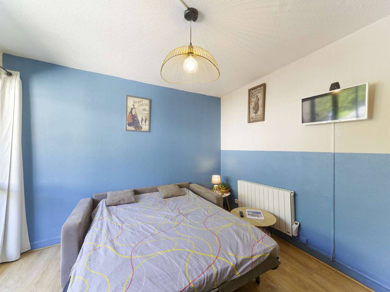 Entire apartment, Charming 30m² apartment, 4 pers, near slopes in Gourette in Gourette, Eaux-Bonnes