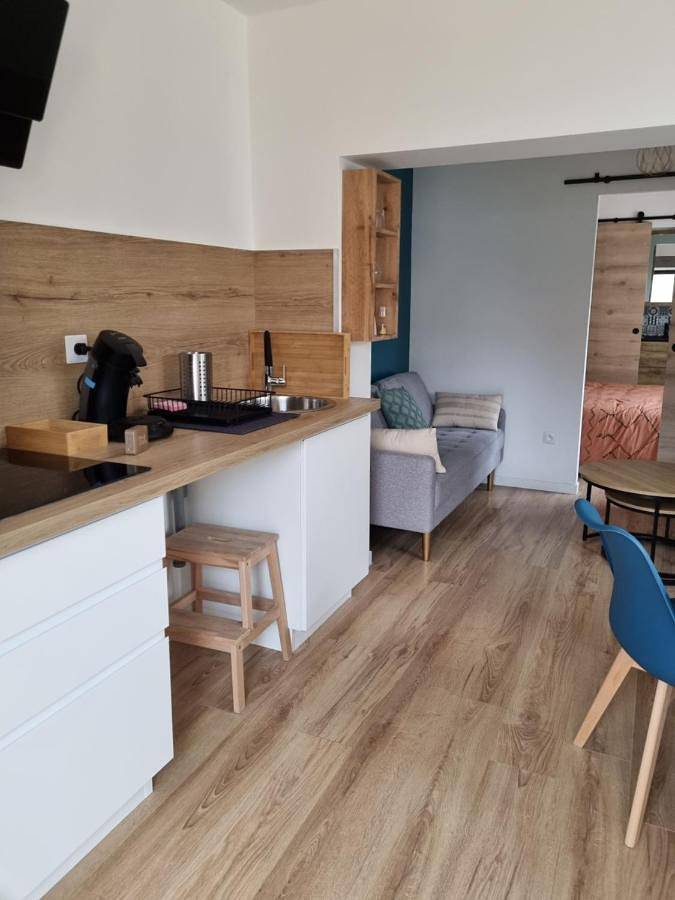 Cottage pour 2 personnes, avec terrasse à Geneston