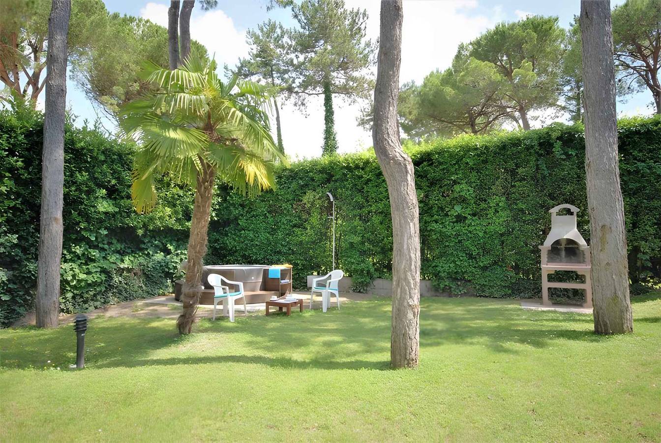 Casa vacanze con vasca idromassaggio  in Lignano Pineta, Lignano Sabbiadoro