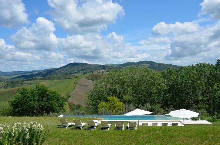 Chambre d’hôte pour 10 personnes, avec Terrasse et Jardin ainsi que Piscine et Vue à Volterra - 3