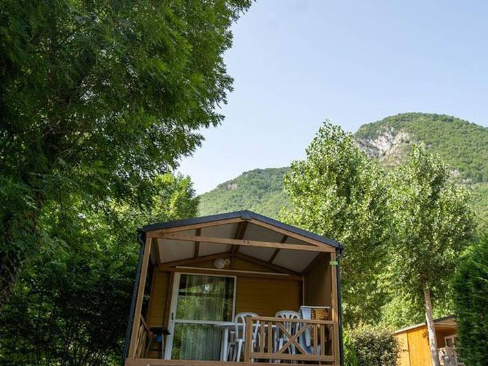 Chalet pour 2 personnes, avec piscine et terrasse ainsi que bassin pour enfant et sauna dans l' Ariège - 3