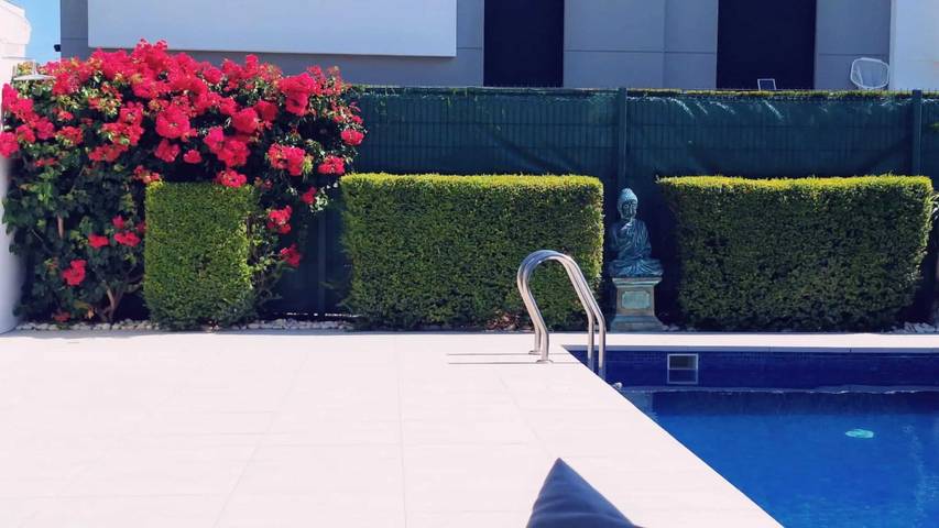 Chalet para 6 personas, con vistas al lago además de piscina y balcón en Comunidad Valenciana - 2