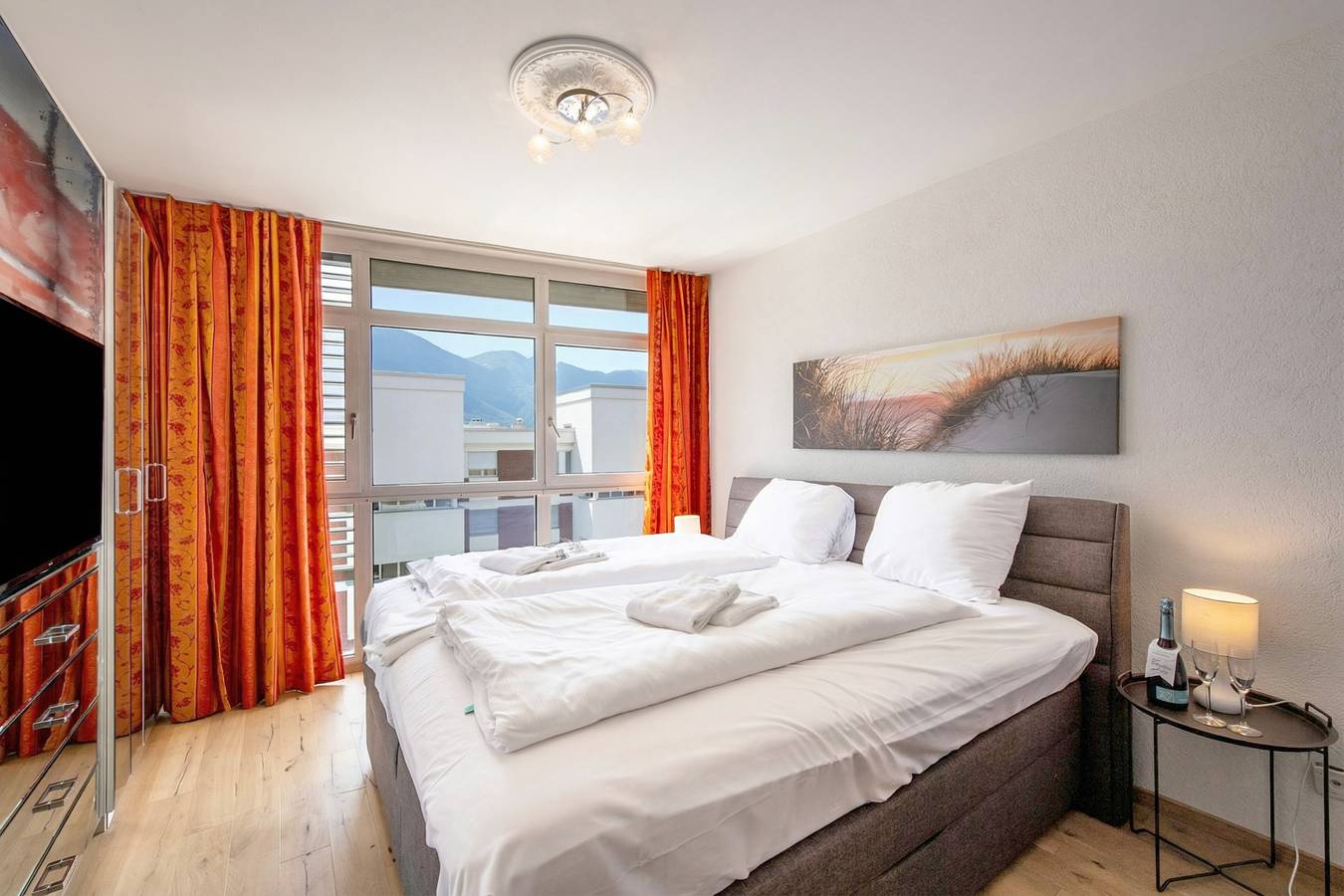 Ganze Wohnung, Divina Minusio in Minusio, Tessiner Alpen