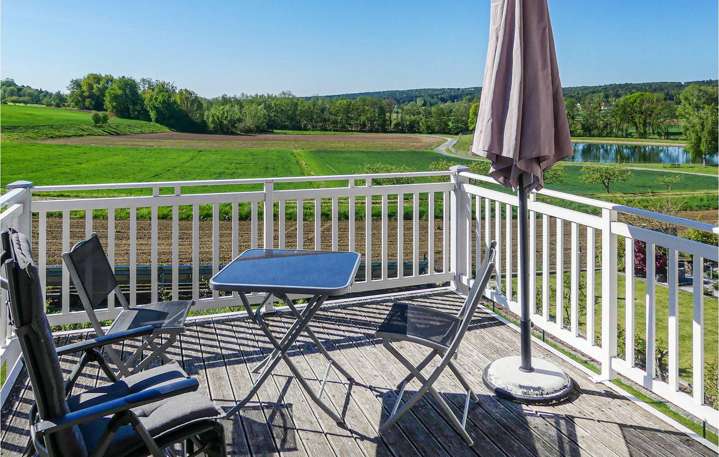 Ganze Ferienwohnung, Ferienwohnung für 4 Personen mit Terrasse in Südburgenland