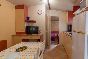 Camping für 6 Personen in Vallon-Pont-d'Arc, Gorges de l’Ardèche, Bild 3