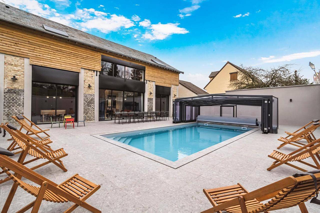 Six-Bedroom House in Bertoncourt, Ardennes