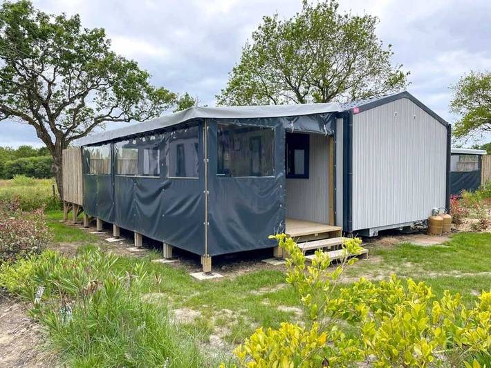 Location de vacances pour 8 personnes, avec bassin pour enfant et jacuzzi à Les Moutiers-en-Retz