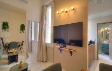 Gîte pour 2 personnes, avec balcon dans Office de Tourisme de Cannes