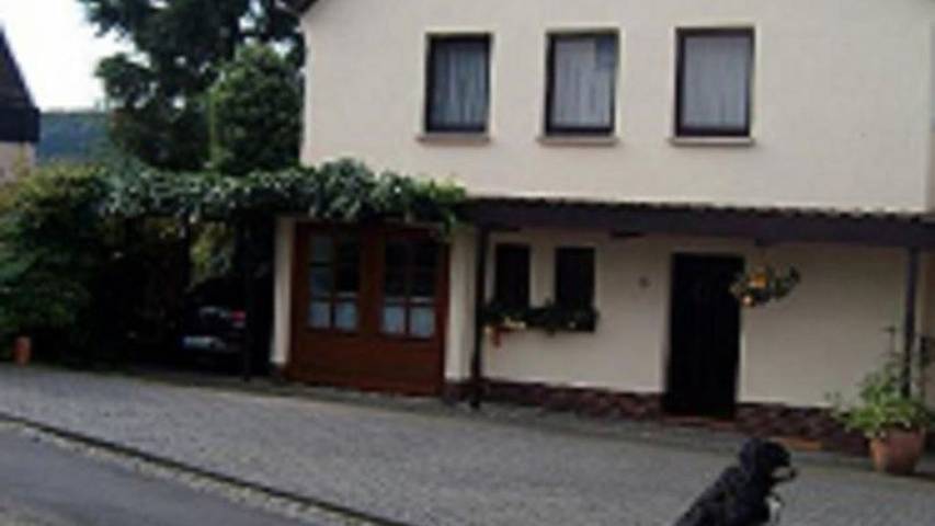 Ferienwohnung für 4 Personen, mit Balkon, kinderfreundlich in Roßbach