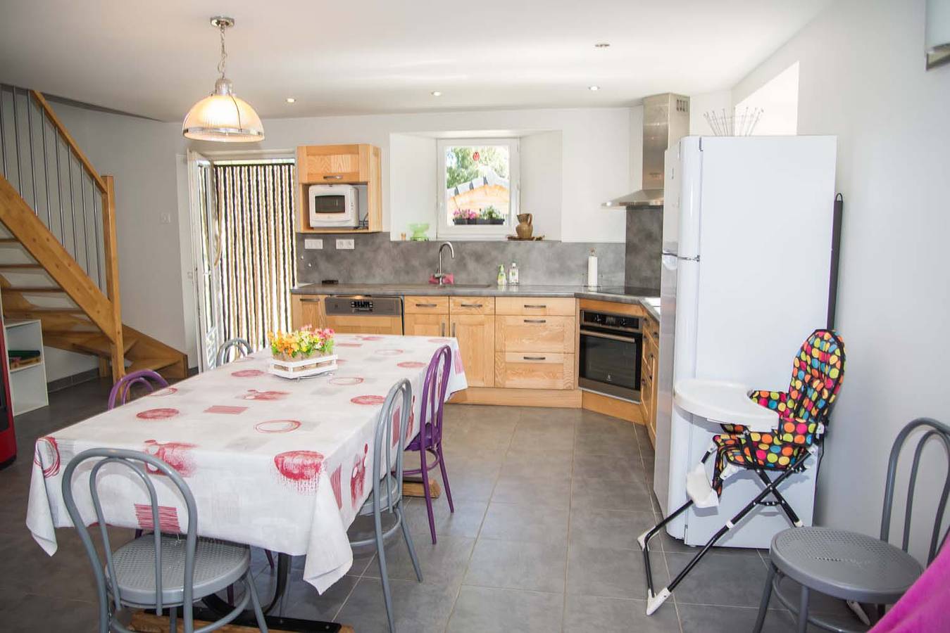 Gîte für 6 Personen mit Terrasse in Zentralmassiv