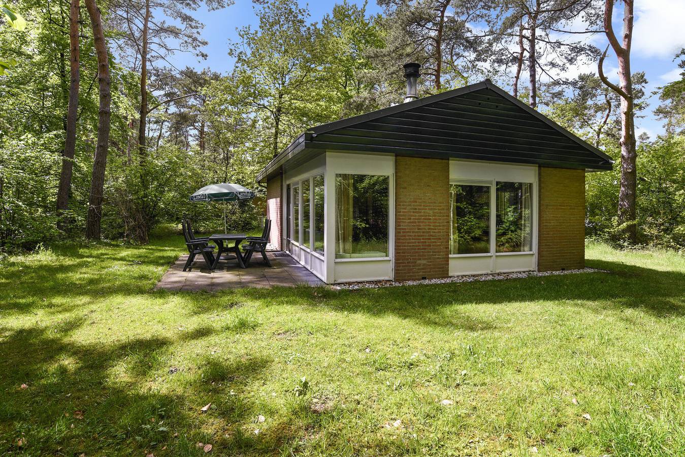 Bungalow für 4 Personen mit Balkon/Terrasse in Beekbergen, Veluwe