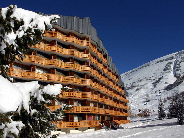 Gîte pour 2 personnes, avec balcon, adapté aux familles dans Office De Tourisme Des Deux Alpes Front De Neige