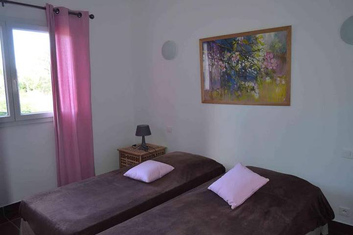 Proche Porto Vecchio, Superbe Villa avec Piscine privée, 10 personnes in Lecci, Arrondissement de Sartène
