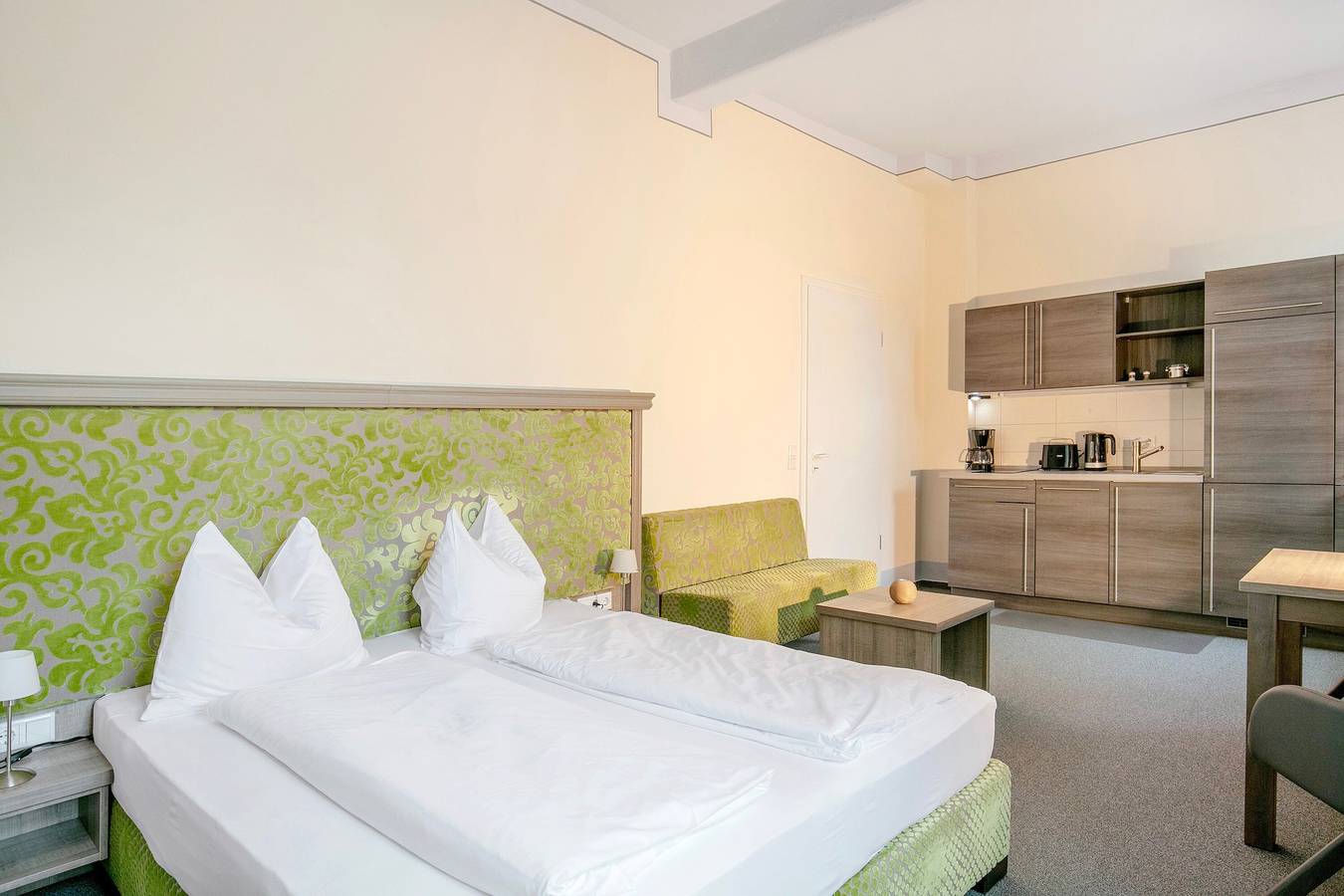 Ganze Wohnung, Ferienwohnung 'Barrierefreie Ferienwohnung' mit Gemeinschaftsterrasse und Wi-Fi in Luckau, Dahme-Spreewald