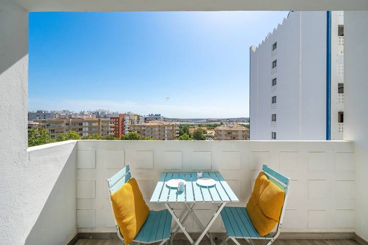 Holiday Home 'Belavista - By Staywise' with Sea View, Wi-Fi and Air Conditioning in Praia da Rocha, Portimão