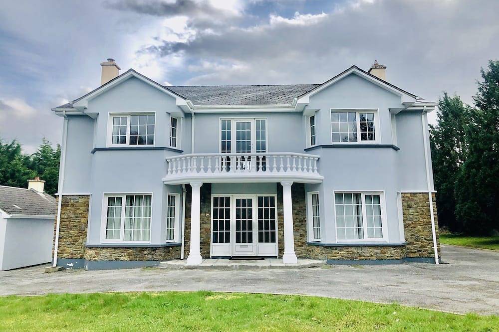 Outstanding Dromhale home in Killarney, Killarney National Park