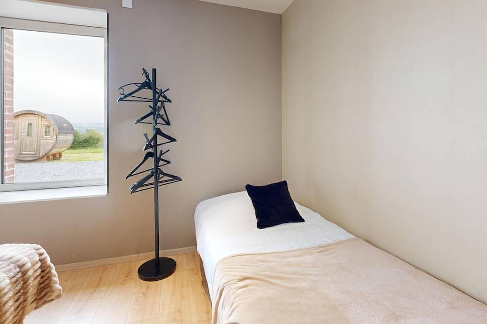 Maison des Bruyères 25pers : logements insolites, jacuzzi billard in Le Bény-Bocage, Région de Vire