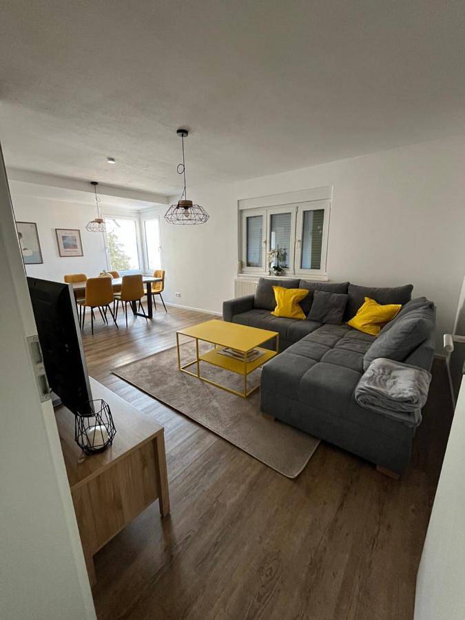 Ferienhaus für 5 Personen, mit Balkon und Terrasse sowie Garten und Ausblick