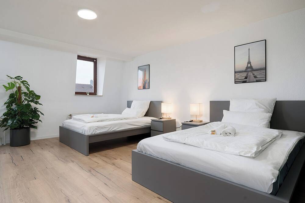 Apartamento entero, Big groups / Families / Exhibition in Homberg/Ruhrort/Baerl, Duisburgo